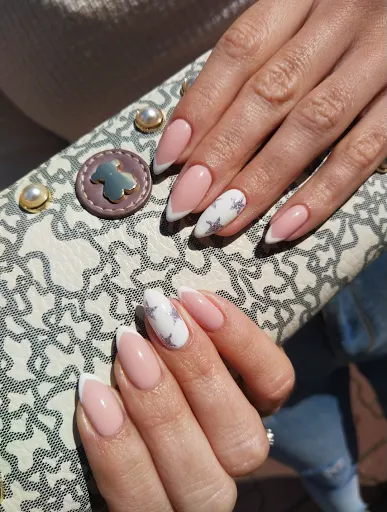 LUNULA studio urody - Karolina Wójcik